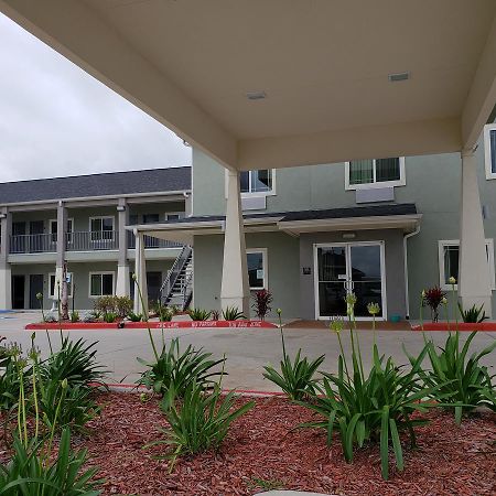 Scottish Inns & Suites - Crosby Zewnętrze zdjęcie